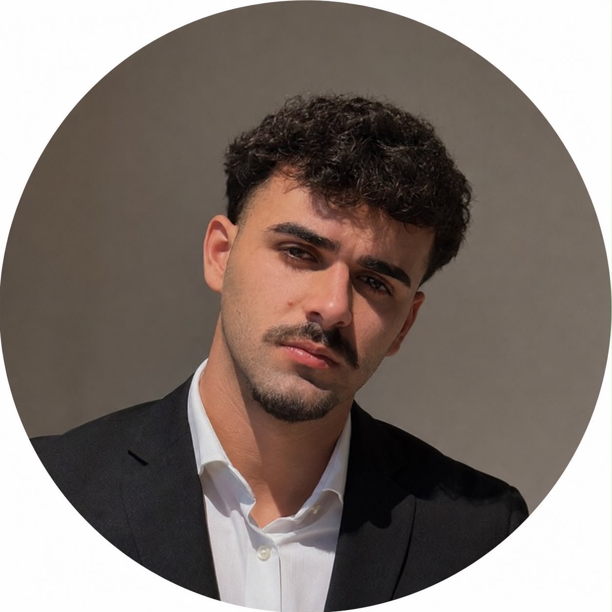 Marco R.
